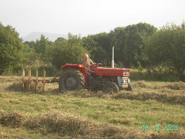 Tyddyn Perthi Farm Villa Llanberis Bagian luar foto
